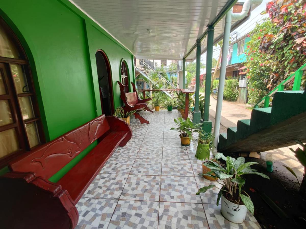 Tortuguero Casa De Playa Green House Apartman Kültér fotó