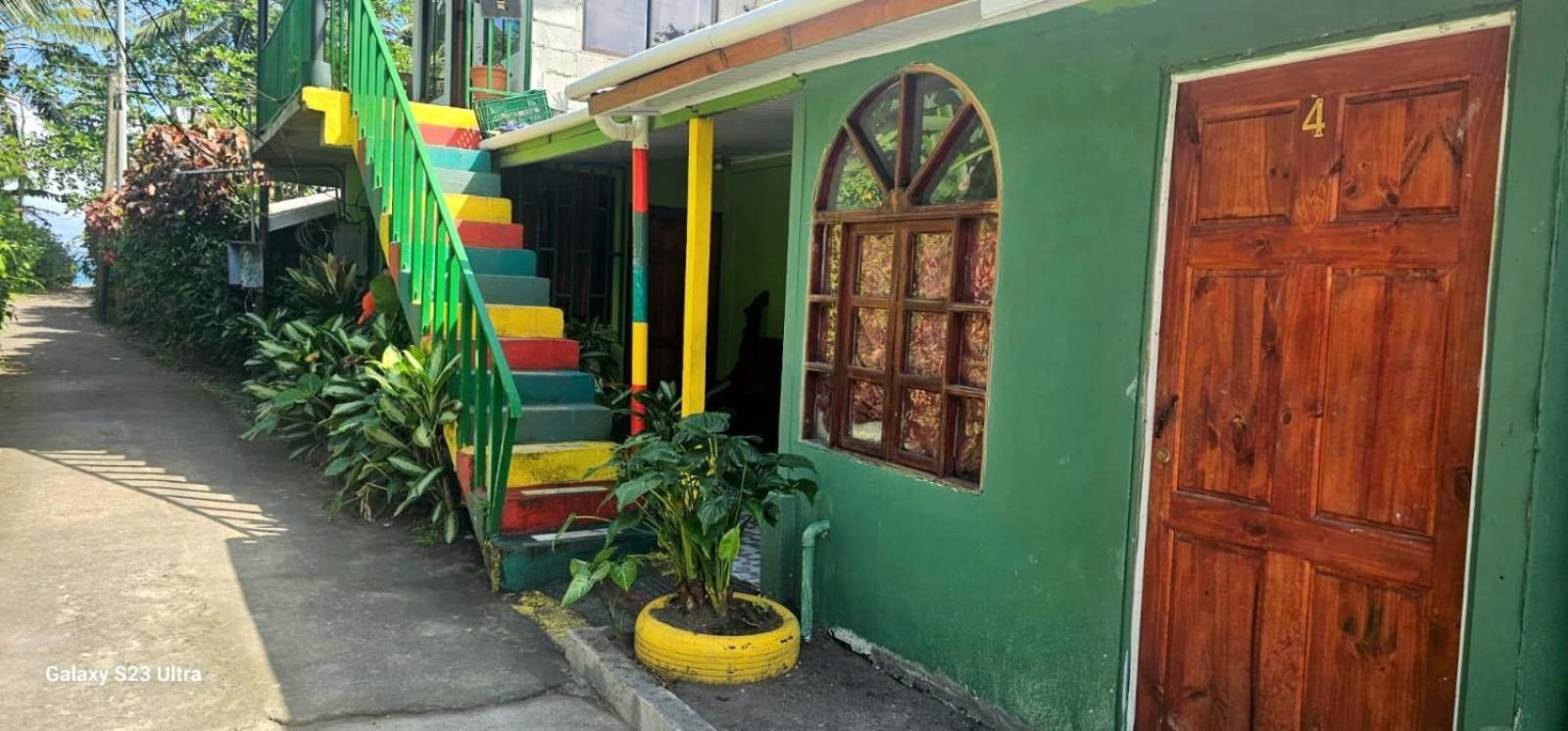 Tortuguero Casa De Playa Green House Apartman Kültér fotó